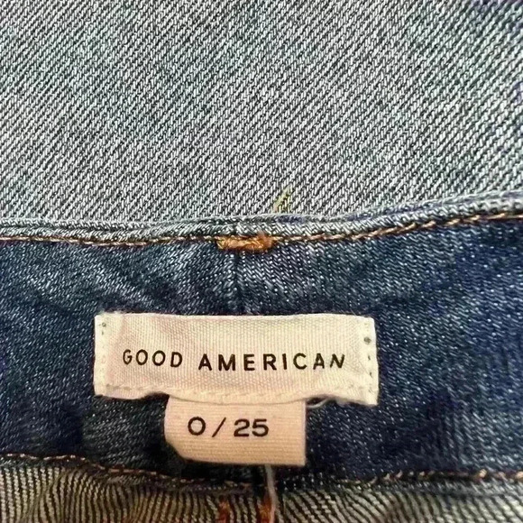 GOOD American Good Curve High Waist Raw Step Hem Straight Leg Jeans Size 0/25 - Picture 7 of 8